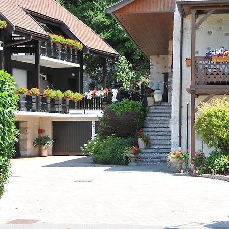 Auberge Du Roselet Duingt Eksteriør bilde